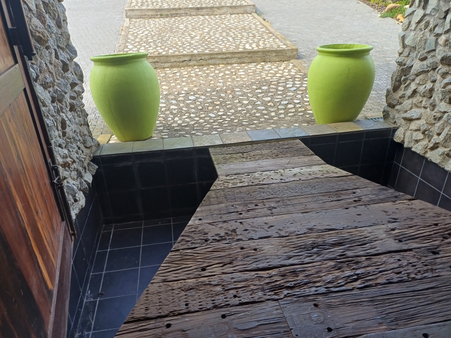 3 Bedroom Property for Sale in Reebok Western Cape